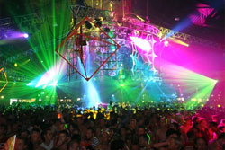 In the Hordern Pavilion, Mardi Gras 08