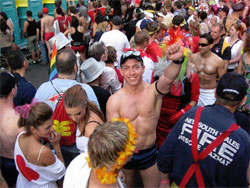 Large queue for toilets in the Mardi Gras staging area